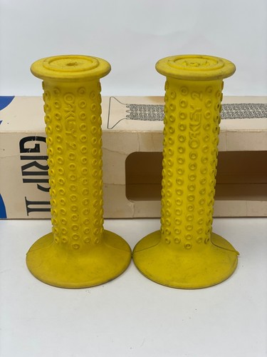 New with original box, Oakley 2 Grips, 2nd Generation, Oakley II, NIB, Yellow