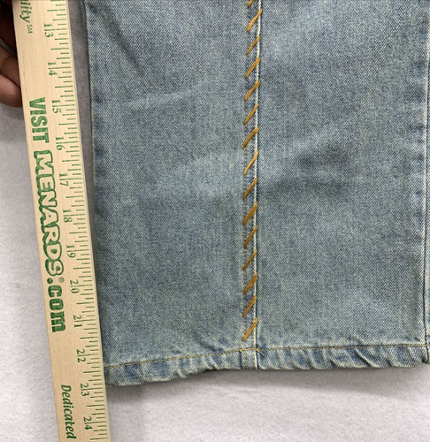 Ashley Stewart Capri Shorts Size 20 W Light Denim Wash Embellished Stitched Seam - Picture 12 of 18