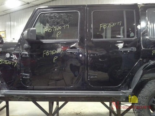 Faro derecho Jeep Wrangler 2017 - Imagen 12 de 12