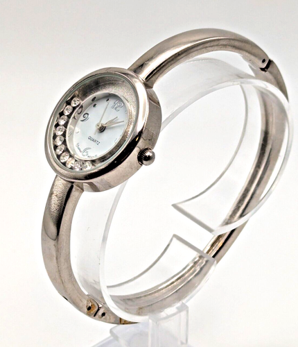 Ladies Quartz Bracelet Watch Silver Tone with Floating Crytals New Battery - Imagen 2 de 9