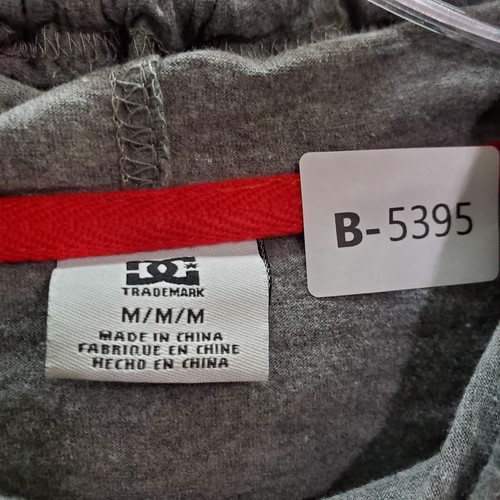 DC Shoes Boys Sweatshirt M Gray Striped Hoodie Logo Pockets Skate Streetwear - Picture 6 of 8