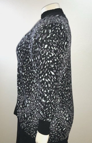 Lane Bryant Open Front Black Gray Metallic Leopard Print Cardigan Sweater 22/24 - Picture 3 of 6