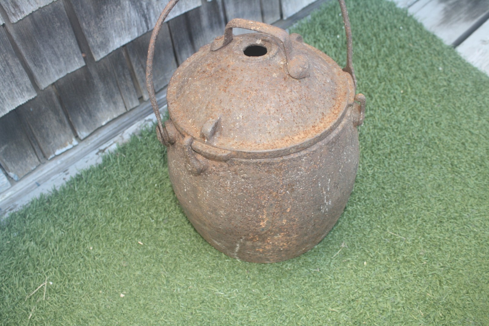 Picture 1 of 8