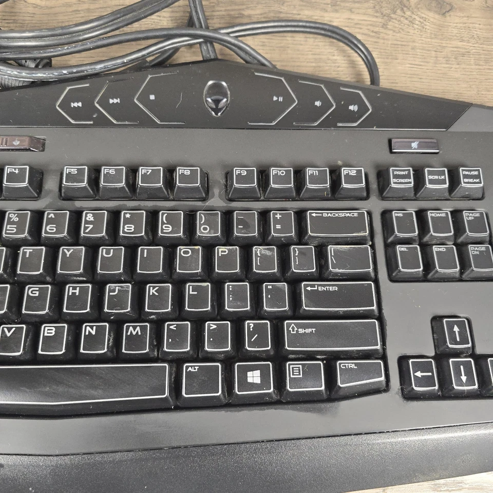 Dell Alienware TactX Gaming Illuminated Keyboard Y-U0008-O KG900 Wired Tested - Image 4 of 4