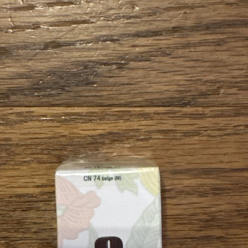 CLINIQUE EVEN BETTER MAKEUP CN 74 BEIGE 1.0 OZ SPF 15 - NEW - Picture 2 of 6