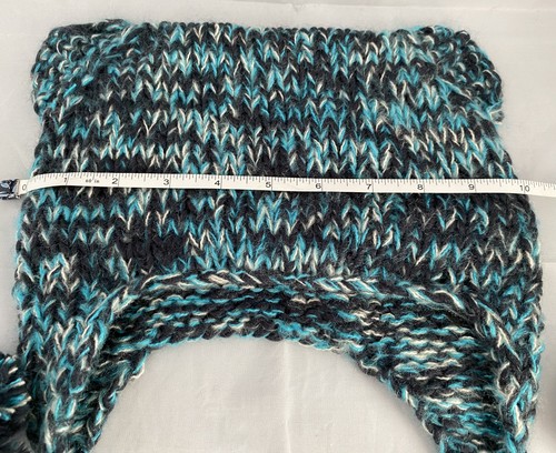 DP Earflap Beanie Blau One Size Strick Bommel Wintermütze Freizeit - Bild 6 von 12