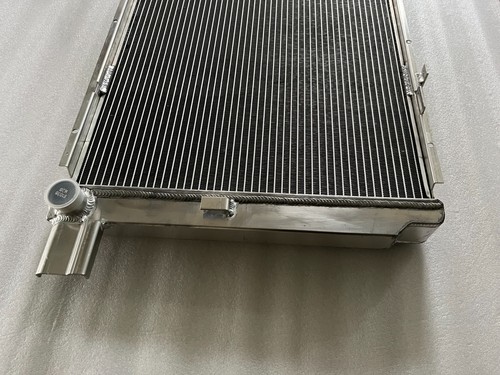 Fit Mercedes-Benz R129 SL600 1989-2001 Aluminum Radiator, 1295001003 - Picture 6 of 7