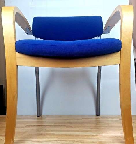 Gunlocke Chairs Set of 4 Blue Fabric & Solid Maple Wood Office Reception Home - Picture 6 of 12
