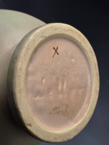 "Florero grande WELLER POTTERY de 9-3/4"" rosa silvestre FIRMADO" - Imagen 6 de 6