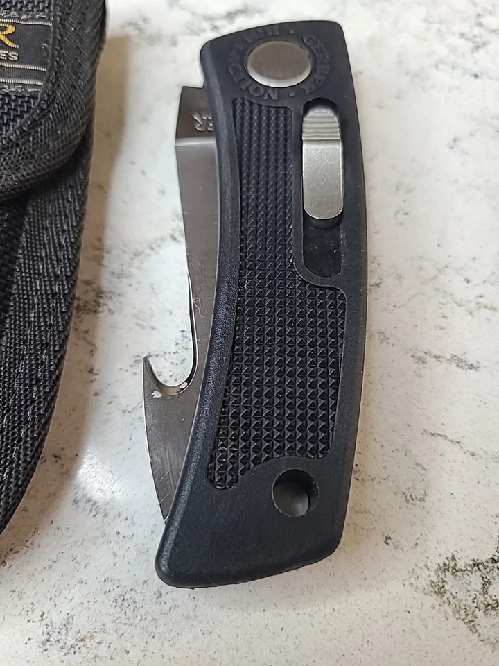 Gerber Bolt Action Knife With Sheath Gut Hook Field Dress Knife #4451982 EUC - Image 4 of 4