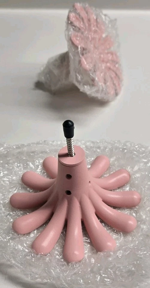 Sistema de cable de arte de flores rosa Pottery Barn Kids PBK obra de arte exhibición de fotos Foto 4 de 4