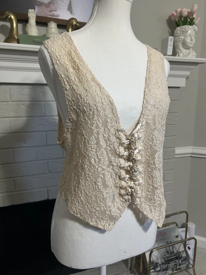 Chaleco Top Para Mujer Vintage Y2k Mandy’s Vibe Blanco Crochet Talla Mediana Malla Floral Foto 2 de 4