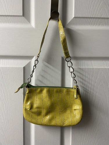 Girls Vintage Green Vinyl Hand Bag Small Chain Zippered - Picture 5 of 5