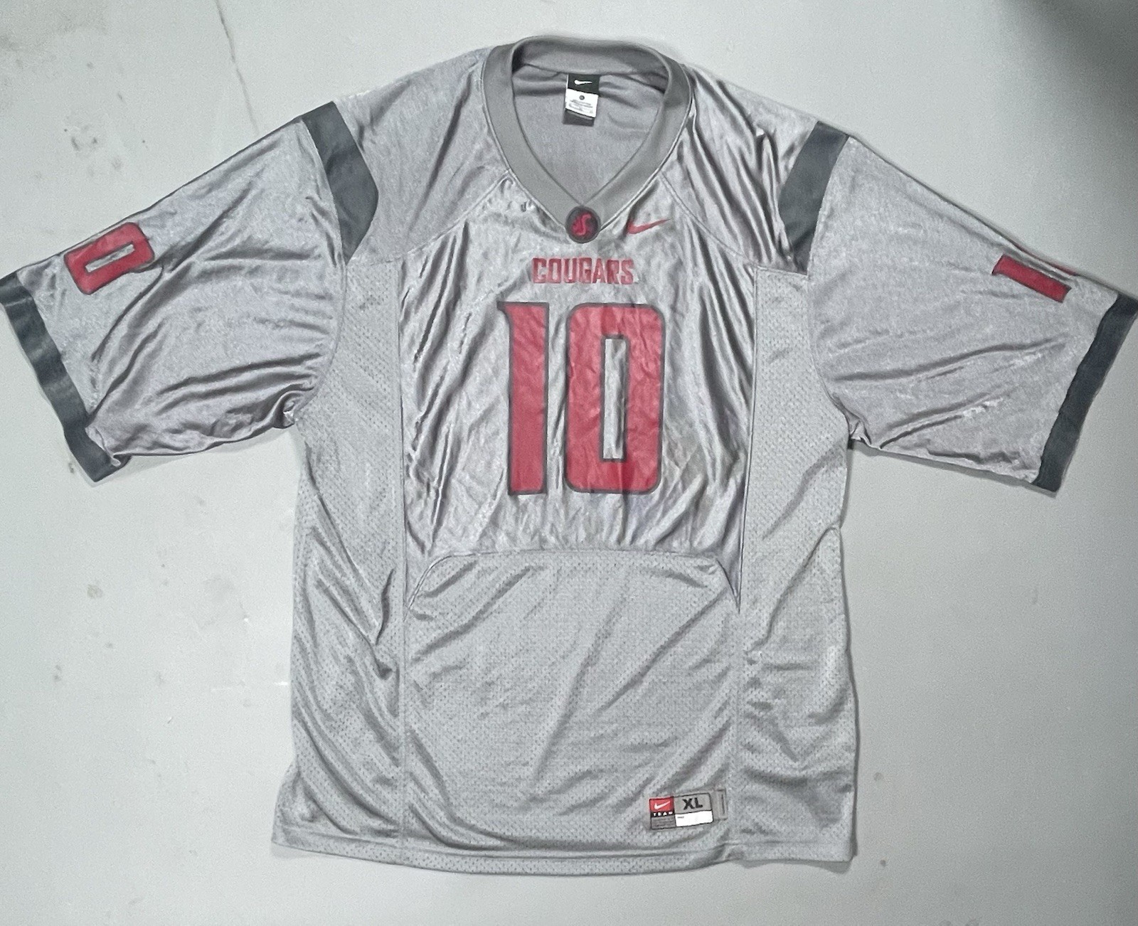 Picture 1 of 10