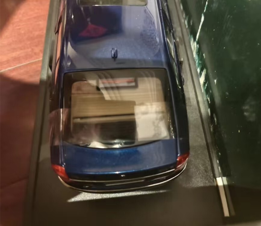 Picture 2 of 3