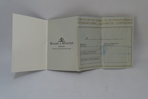 Baume & Mercier Watch Box, Warranty and Booklets, Vintage 1980's - Picture 11 of 11