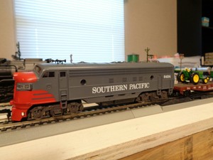 Atlas-Ho-Southern-Pacific-FP7-Diesel-Loco-in-box-sharp-serviced-amp-ready-to-work