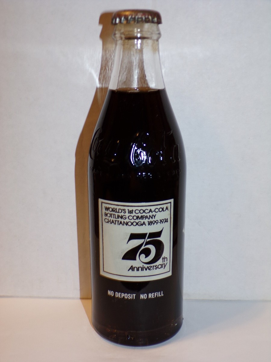 10 OZ COCA COLA COMMEMORATIVE BOTTLE - 1974 75TH ANNIVERSARY