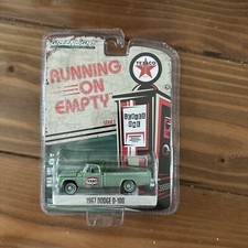 Greenlight Dodge D-100 Pick-up Texaco 1967 1:64 41010