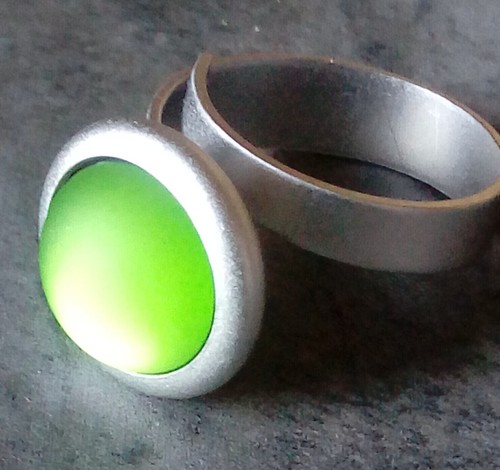 Ring grün oder rosa verstellbar Statement Schmuck Manufaktur Sergio Engel - Bild 1 von 7