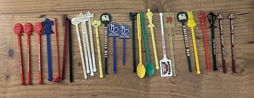 LOTE De Colección Swizzle Sticks Barware Hombre Decoración Cueva Desgaste Mínimo Envío Rápido - Imagen 1 de 6