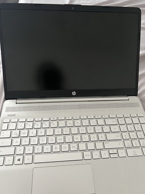15,6'' Laptop, Full HD IPS-Display, 16 GB RAM, Windows 11 Home