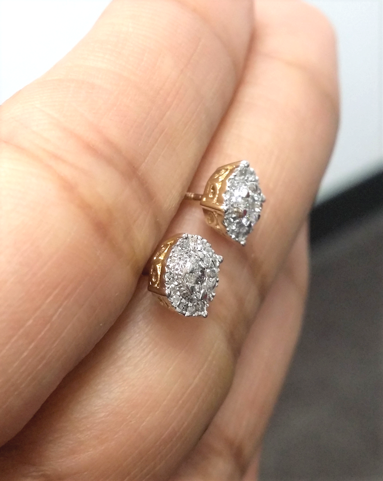 10K Gelbgold Original Diamant Unisex Cluster Halo Shield