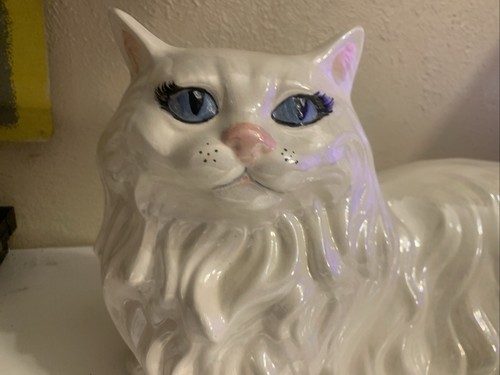 Vintage life size Ceramic Persian Cat figurine- Blue Eyes - Picture 2 of 9