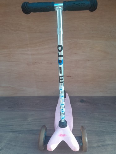 Micro Scooter de 3 Ruedas - Rosa - Mango Extraíble - Juguete para Paseo para Niños - Imagen 2 de 6