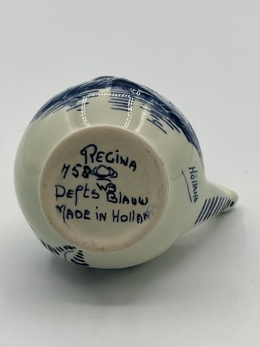 Vintage Regina Holland Delft Blue White Windmill Floral Flower Porcelain Pitcher - Picture 5 of 7