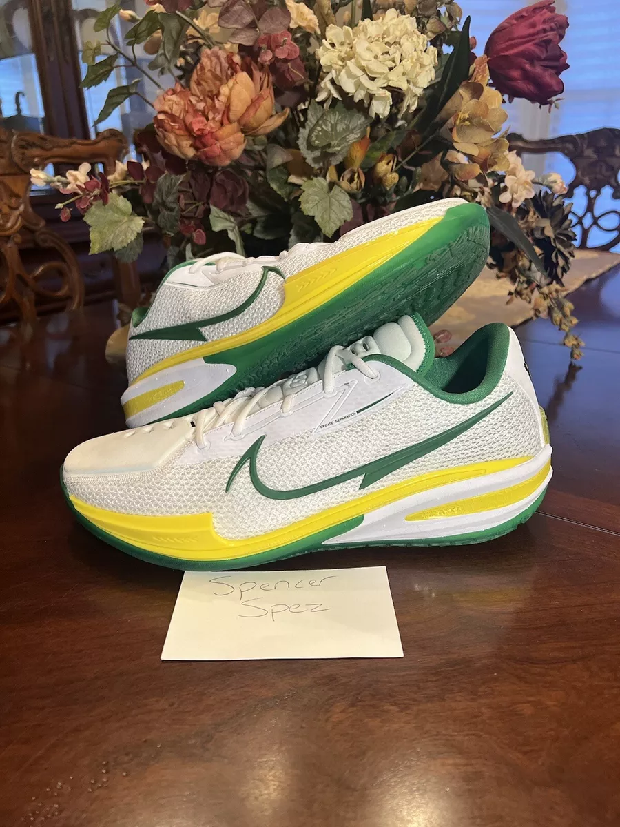 Oregon ducks hotsell men's shoes