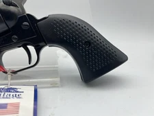 Black Heritage Roughrider Checkered Pistol grips 