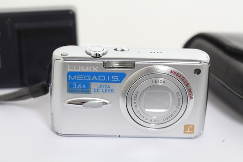PANASONIC LUMIX DMC FX01 FX-1 , CÁMARA DIGITAL COMPACTA CON ÓPTICA LEICA - Imagen 2 de 9