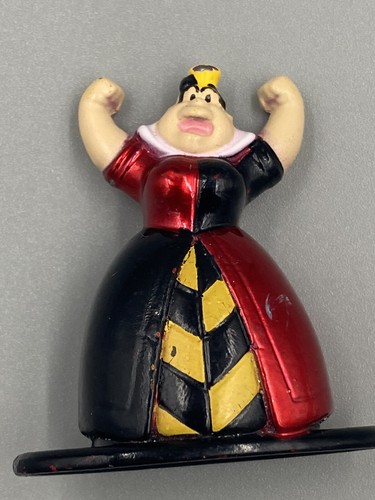 Nano Metalfigs Disney Regina di Cuori Figura Diecast Alice nella Meraviglia 1,5" - Foto 3 di 5
