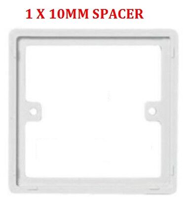 BG BACKBOX 2 GANG 10MM SPACER 818 BG BACKBOX 2 GANG 10MM SPACER 818
