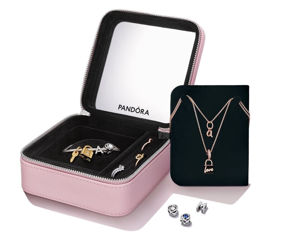 PANDORA ジュエリーボックス 2025年最新】Pandora ジュエリーボックスの人気アイテム - メルカリ