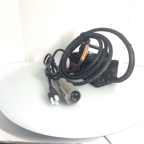 15 AMP Golf Cart Charger for 48 Volt EZGO & TXT with 3-Pin Delta-Q Plug - Photo 17/24