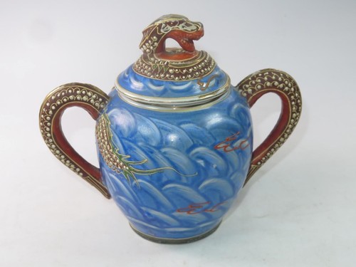 VINTAGE KUTANI MORIAGE Dragon Ware Sugar Bowl Blue Hand Decorated Mid Century - Picture 2 of 5