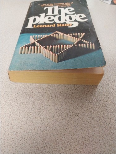 The Pledge by Leonard Slater Pocket Edition Vintage (1972) Paperback PB Book - Picture 7 of 7