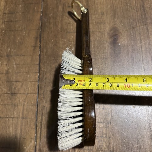 Spazzola abbigliamento legno scuro vintage manico lungo 1,5” setole morbide lunga 12” ottime condizioni rara! - Foto 6 di 7