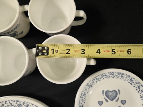 Set of 24 Corelle Blue Hearts 4 Each Plates 4 Each Bowls 4 Mugs - Picture 9 of 10
