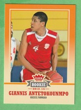 Giannis Antetokounmpo - 2013/14 Rookie Fleer Retro NBA Basketball RC