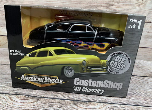 American Muscle Custom Shop '49 Mercury 1/24 Die-Cast Hot Rod Black With Flames