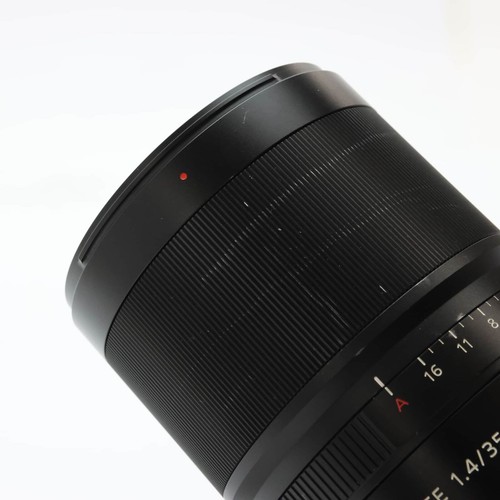 SONY Distagon T* FE 35mm F/1.4 ZA SEL35F14Z (for SONY E mount) #329 - Picture 7 of 12