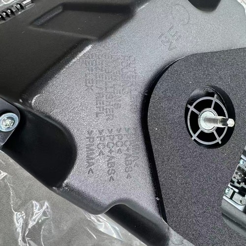 New 4W0945095 Rear LH Tail Light for Bentley Flying Spur 4.0L 6.0L 2014-2019 - Picture 12 of 17