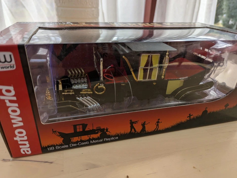  1:18 Auto World Diecast Munsters Custom Barris Koach  - Image 4 of 4