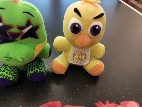 Peluche Fnaf Funko lotto di 6 varie condizioni 6-8 pollici - Foto 4 di 12