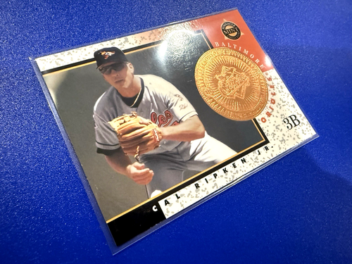Moneda de bronce Pinnacle 1997 Cal Ripken Jr. #18 ~~MUESTRA Baltimore Orioles - Imagen 2 de 6