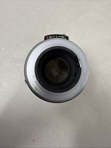 Vivitar T-4 Interchangeable lens, 135mm F2.8 With Retractable Hood - Picture 9 of 15