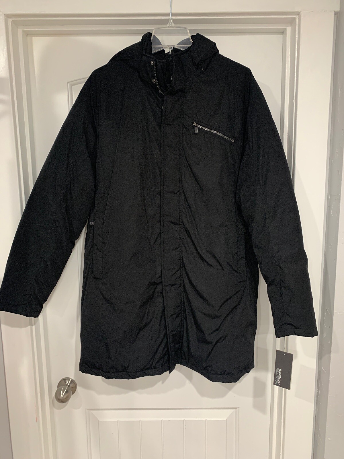Mens Kenneth Cole Down Coat Large NWT Mens Kenneth Cole Down Coat Large NWT